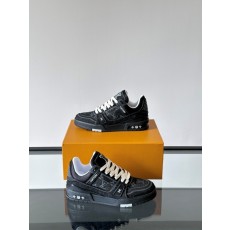 루이비통 LV TRAINER 스니커즈