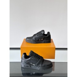 루이비통 LV TRAINER 스니커즈