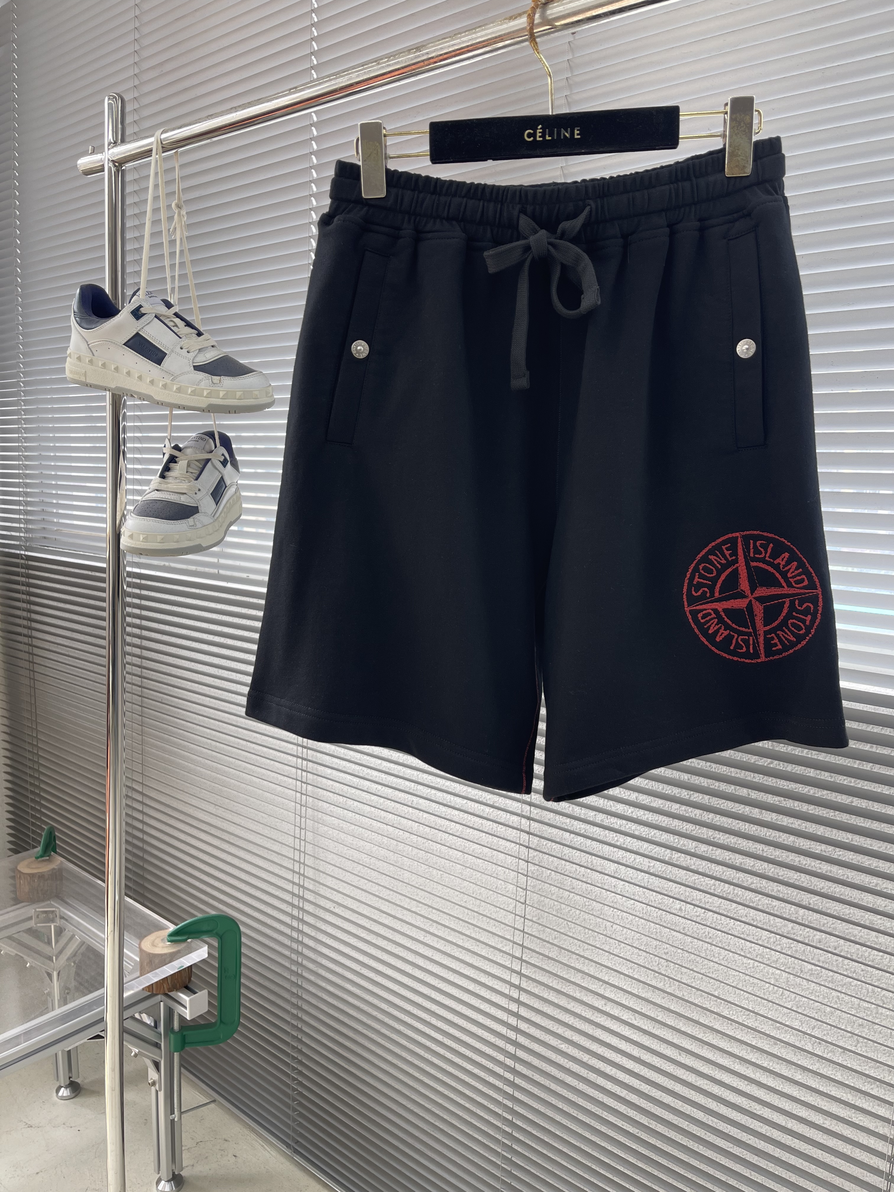 스톤아일랜드 Stone Island 반바지