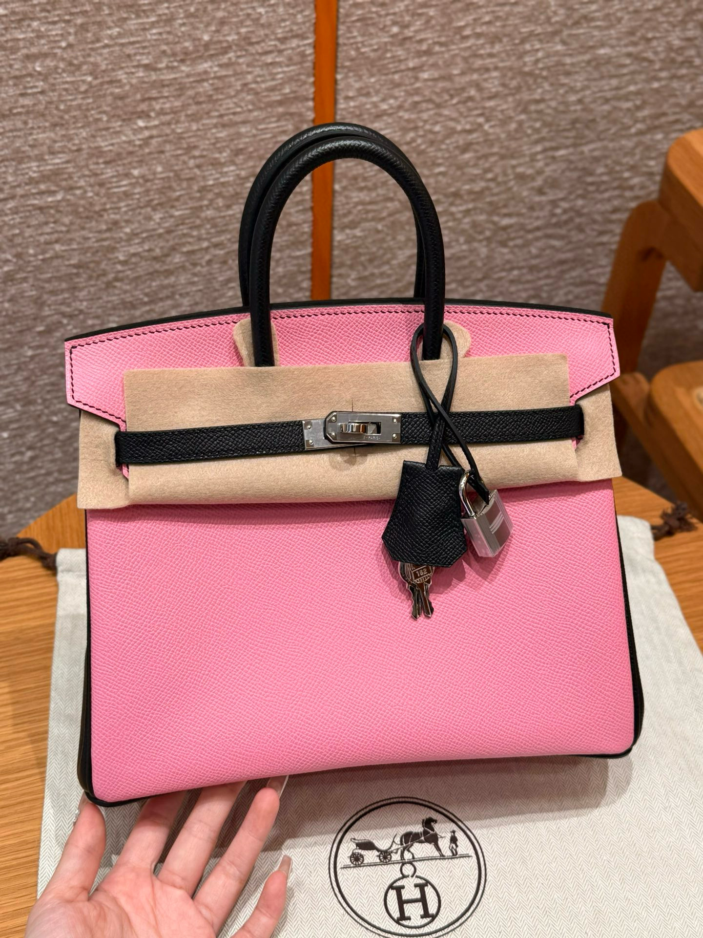 에르메스 Hermes Birkin 25cm Epsom Retourne 5P Pink and 89 noir/silver