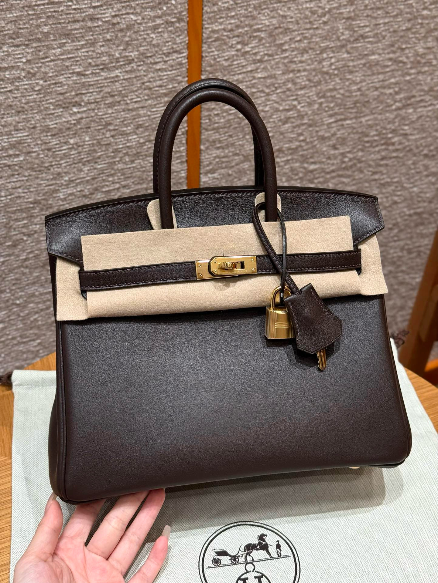 에르메스 Hermes Birkin 25cm Swift 47 Chocolate/gold