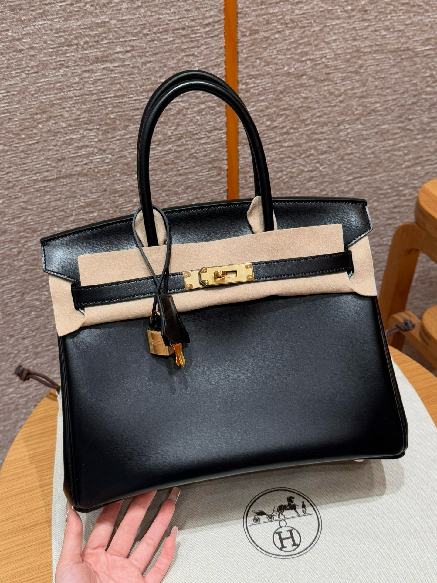 에르메스 Hermes Birkin 30cm Box 89 Noir/gold