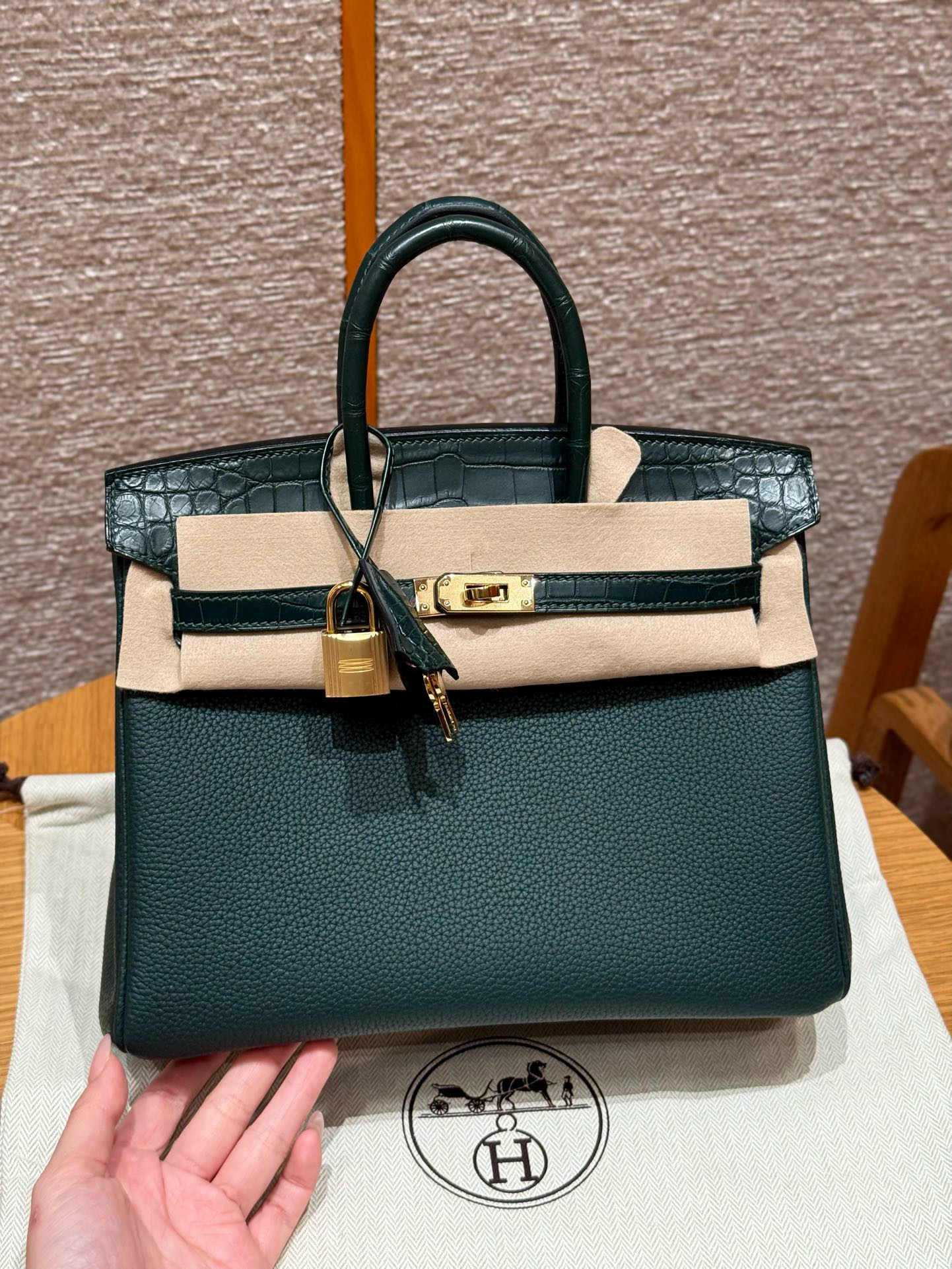 에르메스 Hermes Birkin Touch 25cm Togo and Matte Alligator Vo Vert Rousseau/gold