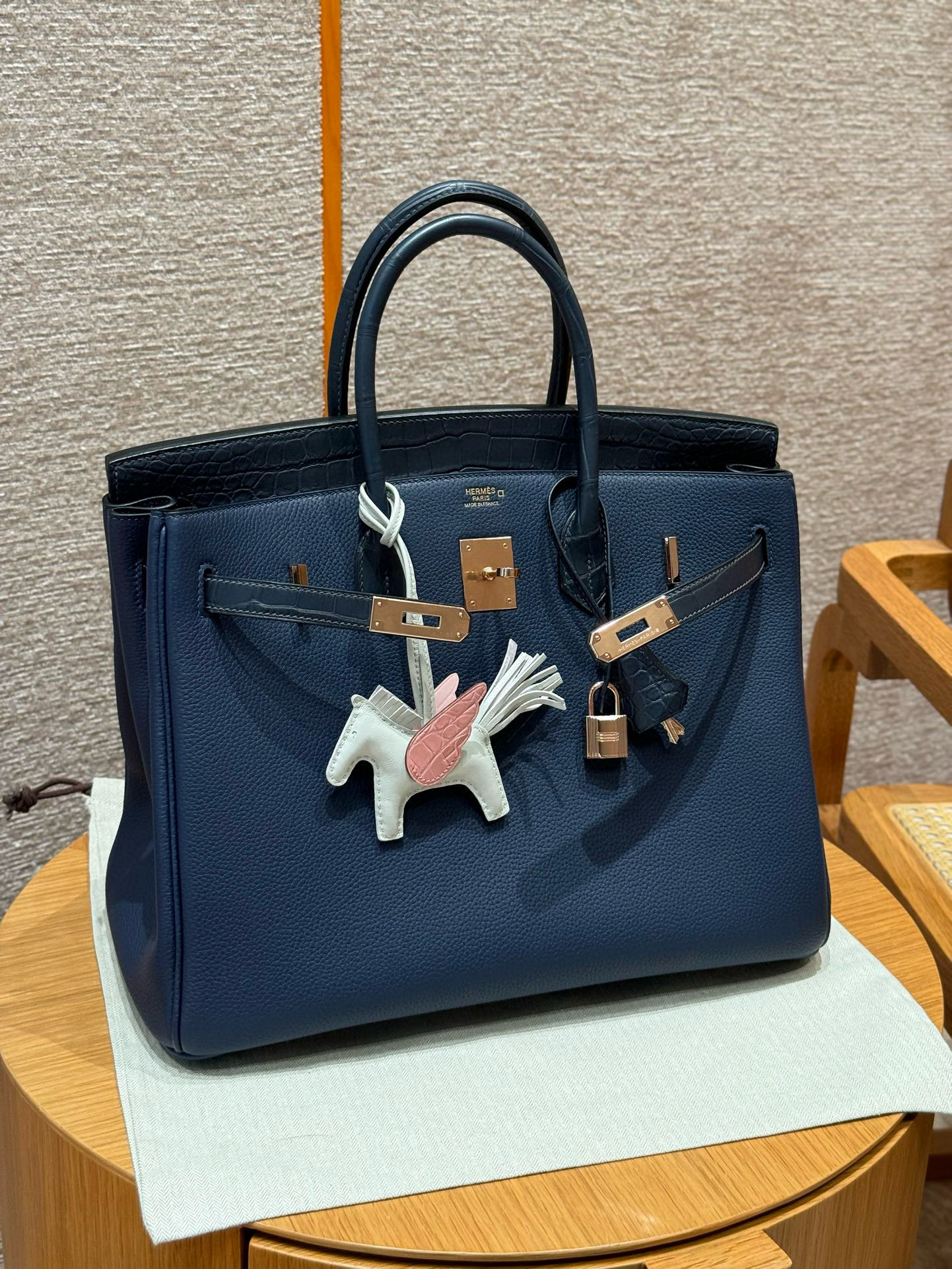 에르메스 Hermes Birkin Touch 35cm Togo and Matte Alligator 73 Blue saphir/Rose gold