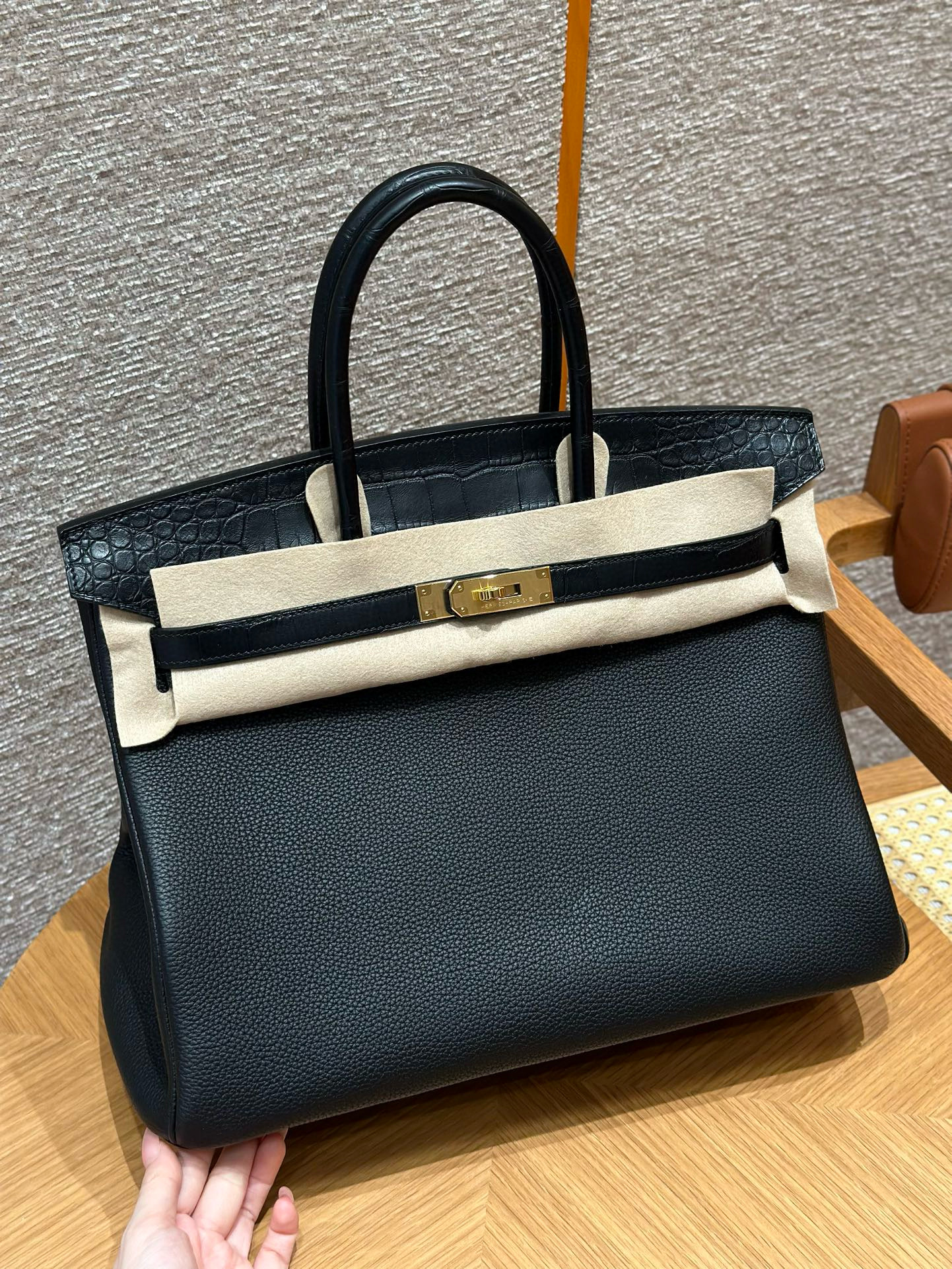 에르메스 Hermes Birkin Touch 35cm Togo and Matte Alligator 89 Noir/gold