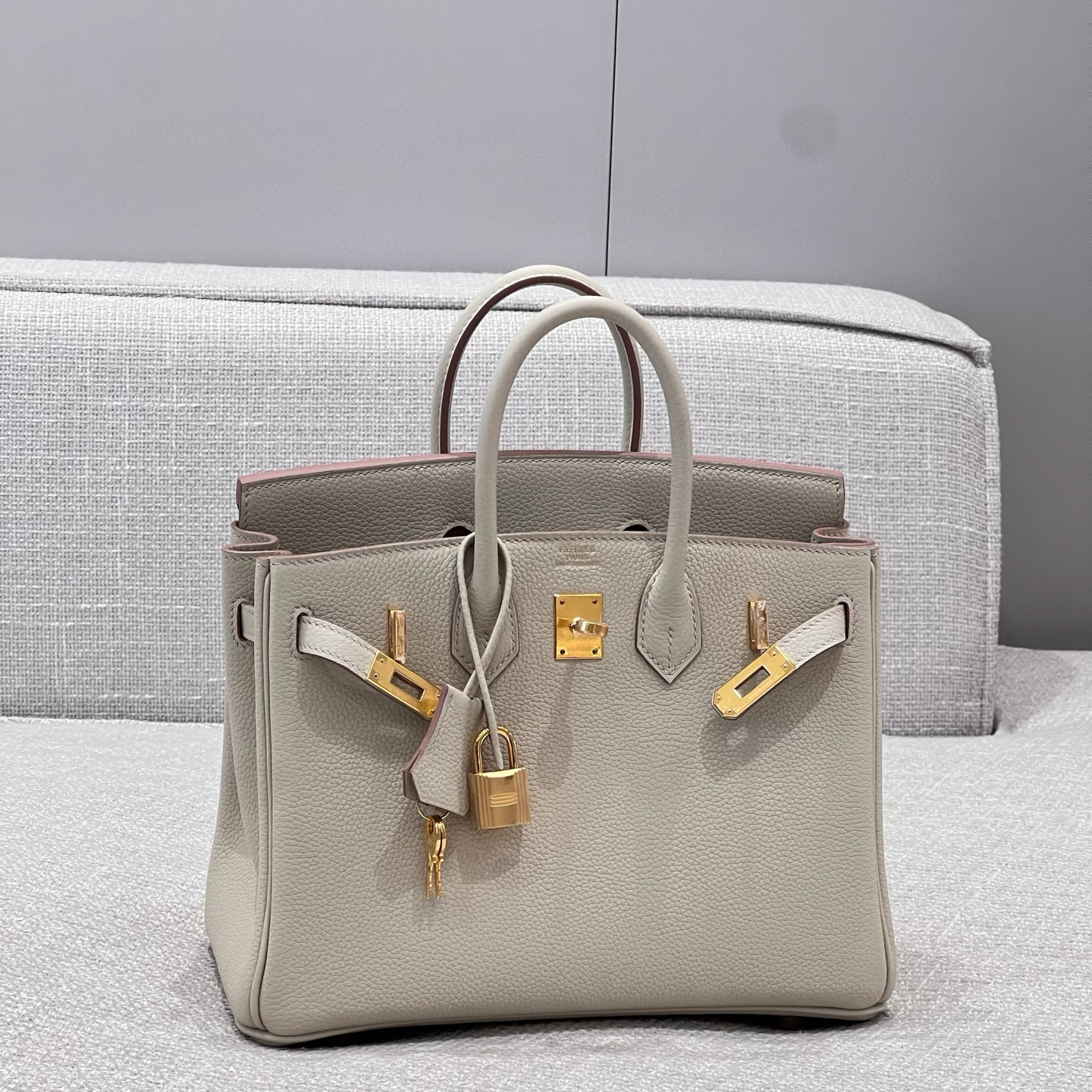 에르메스 Hermes Brikin 25cm Germany Leather 8L beton/gold