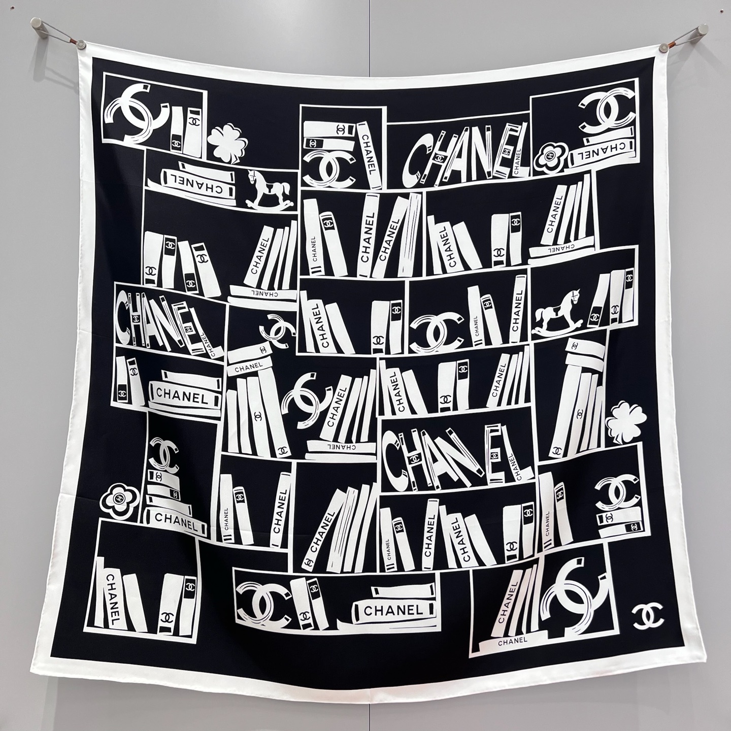 샤넬 CHANEL 스카프 90×90CM