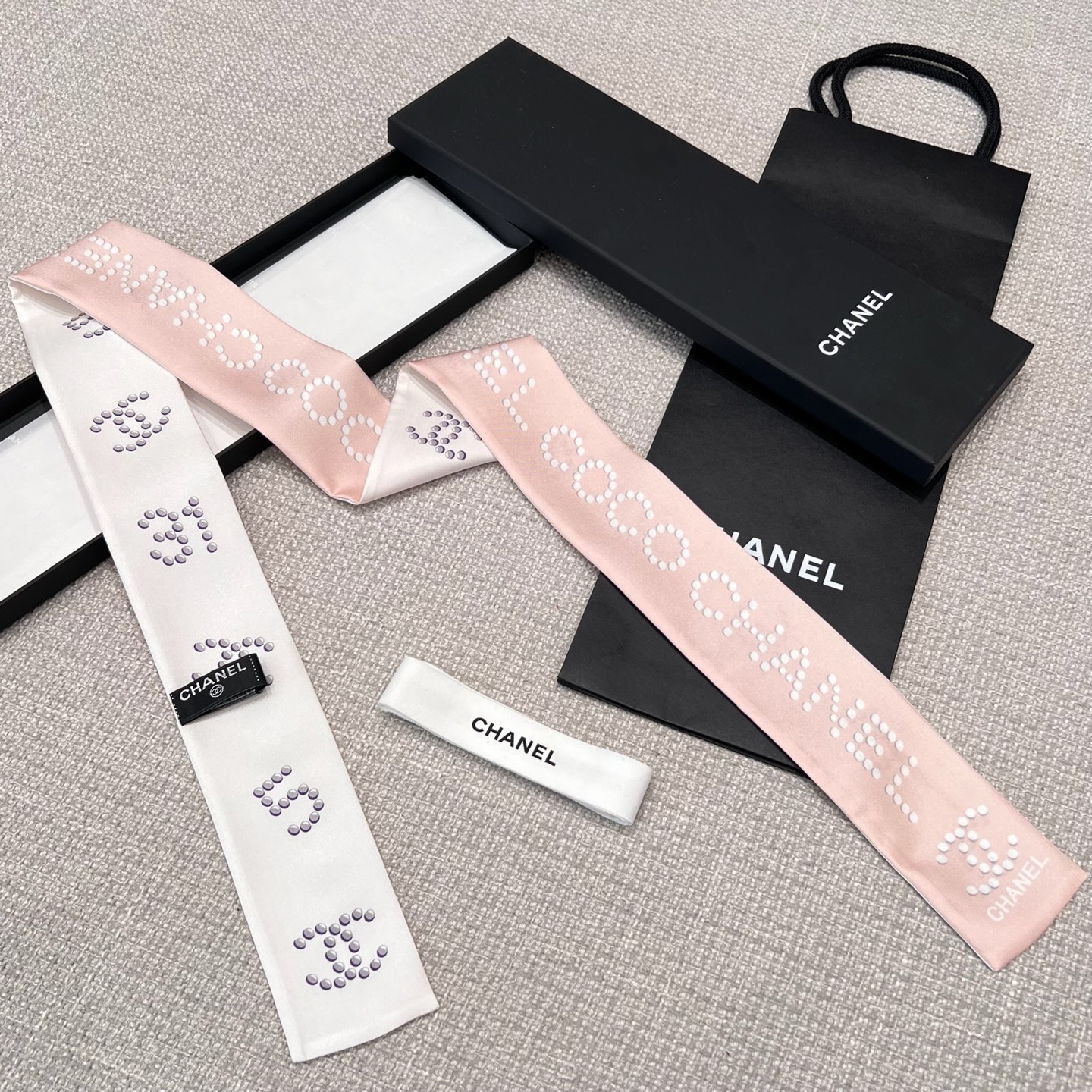 샤넬 CHANEL 실크 트윌리 120×6CM