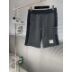 톰브라운 Thom Browne 반바지