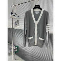 톰브라운 Thom Browne 가디건