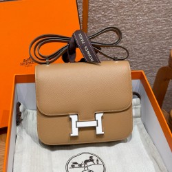 에르메스 Hermes Constance 19cm Epsom 0M Chai/silver