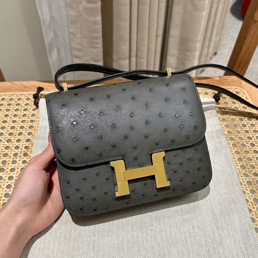 에르메스 Hermes Constance 19cm KK ostrich 88 Graphite/gold