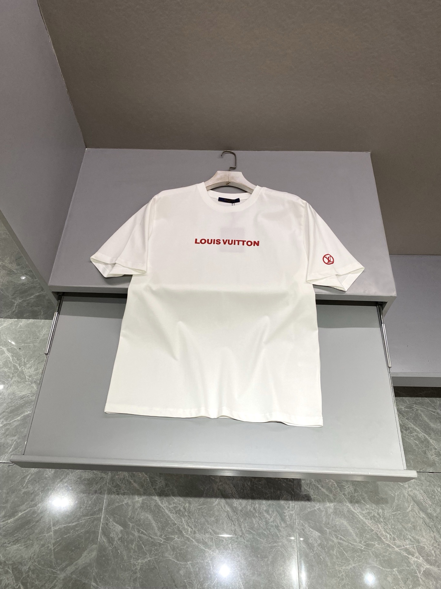 루이비통 Louis Vuitton 반팔 티셔츠