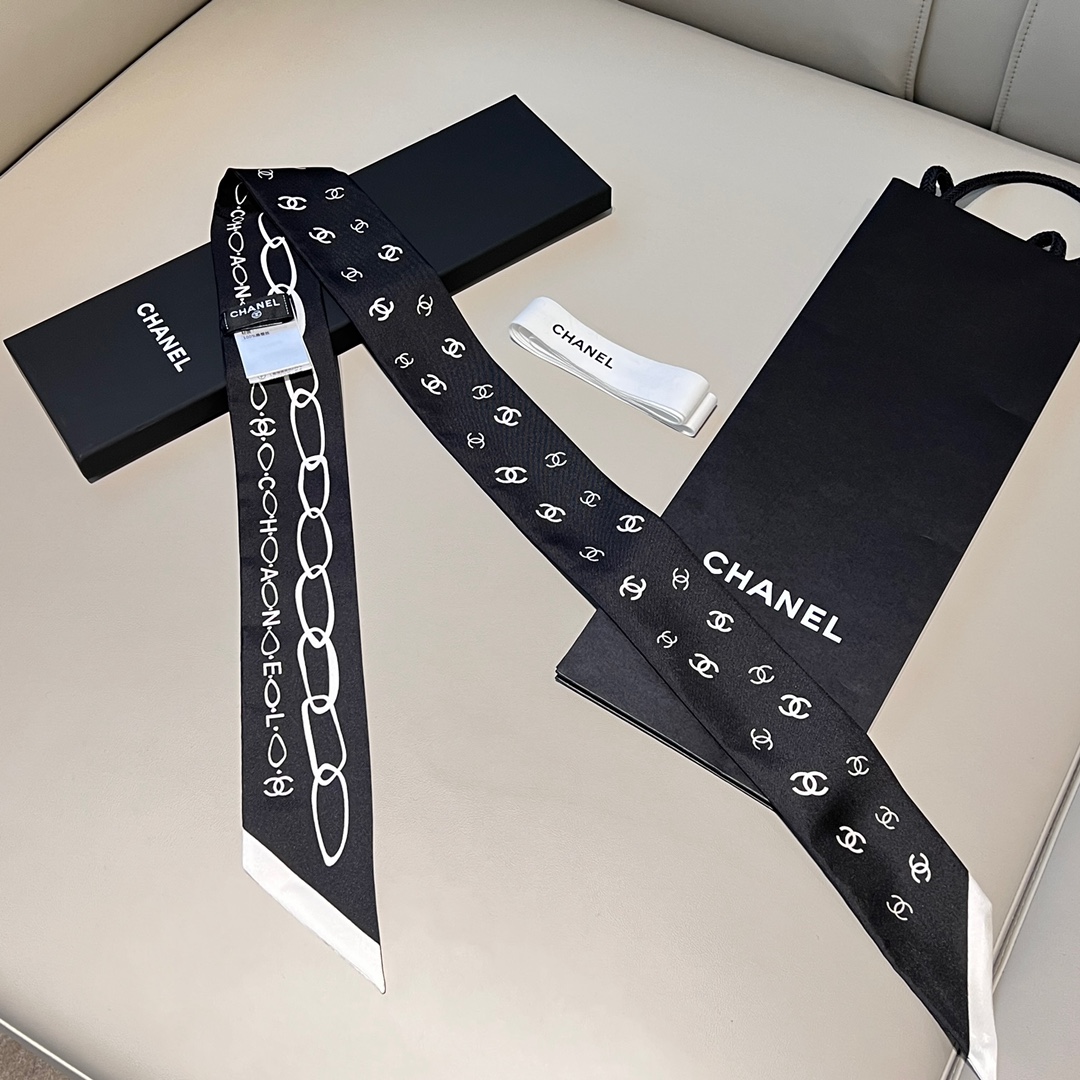 샤넬 CHANEL 실크 트윌리 120×6CM