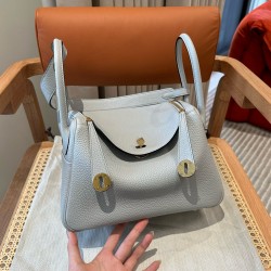 에르메스 Hermes Lindy 26cm Clemence 08 Blue pale/gold