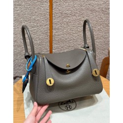 에르메스 Hermes Lindy 26cm Clemence 8F Girs etain/gold