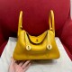 에르메스 Hermes Lindy 26cm Clemence 9R Lime/gold