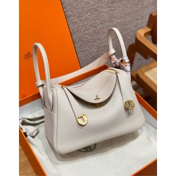 에르메스 Hermes Lindy 26cm Clemence 10 Craie/gold