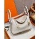 에르메스 Hermes Lindy 26cm Clemence 10 Craie/gold