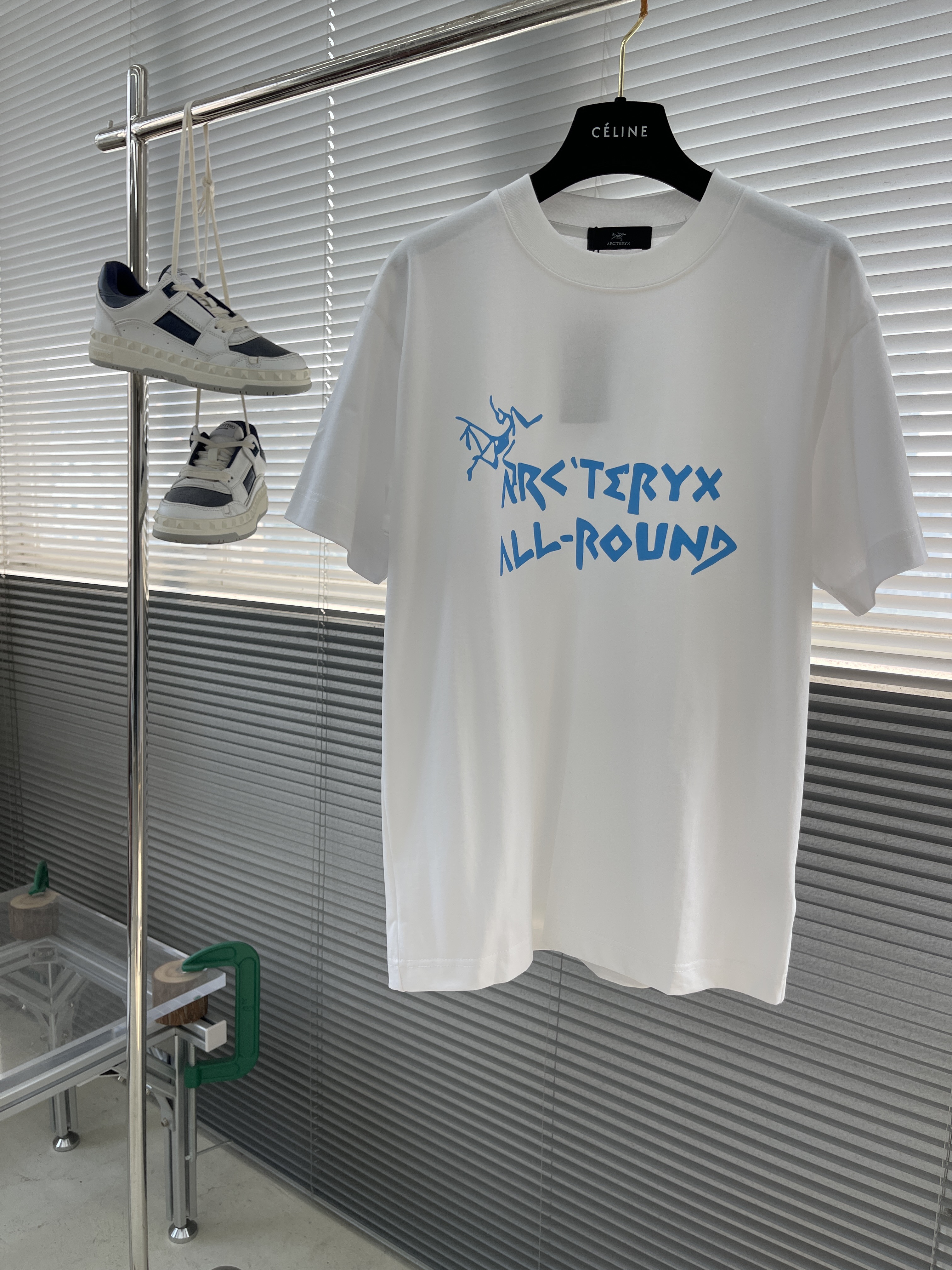 아크테릭스 ARC'TERYX 반팔 티셔츠