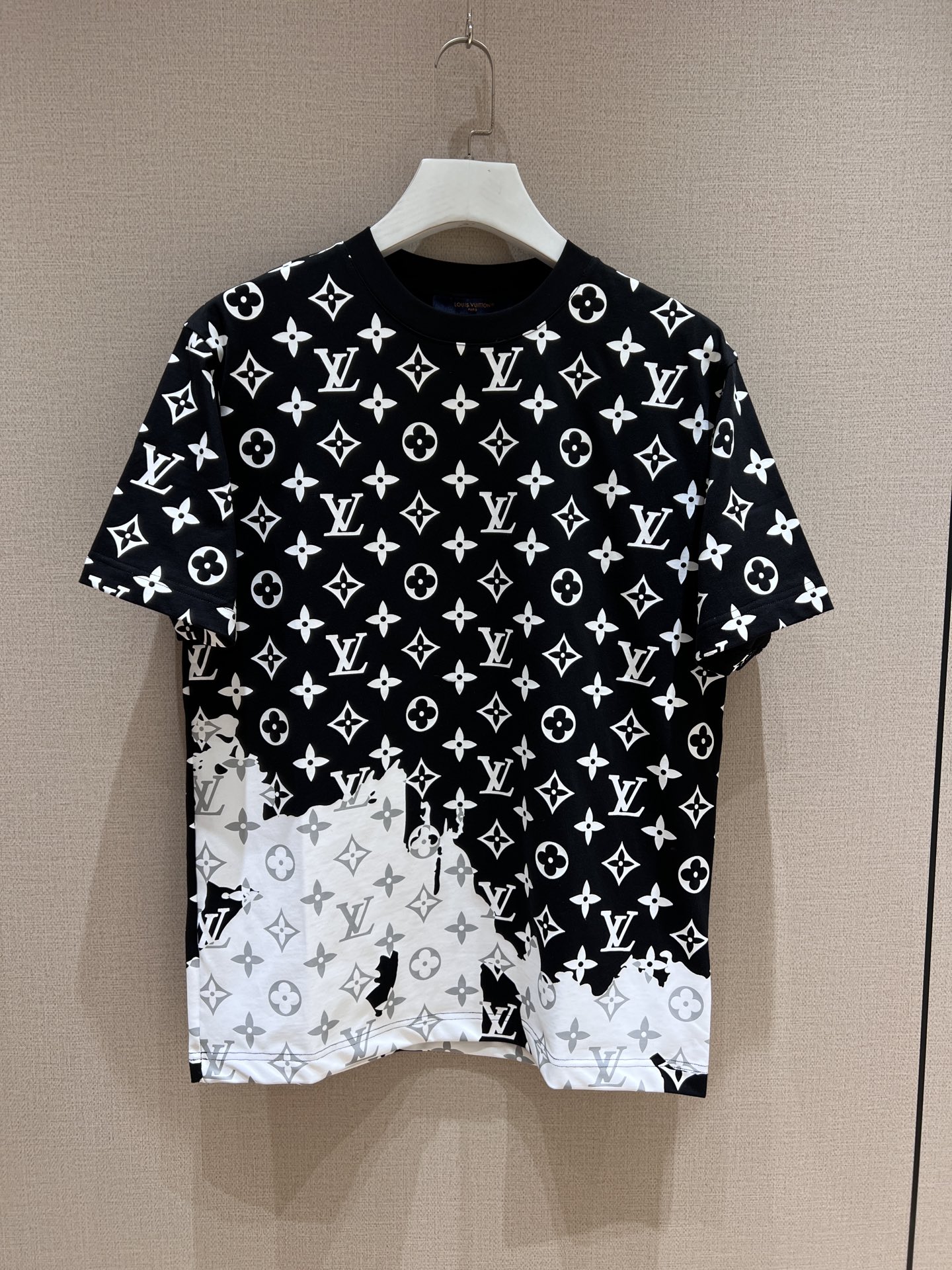 루이비통 Louis Vuitton 반팔 티셔츠