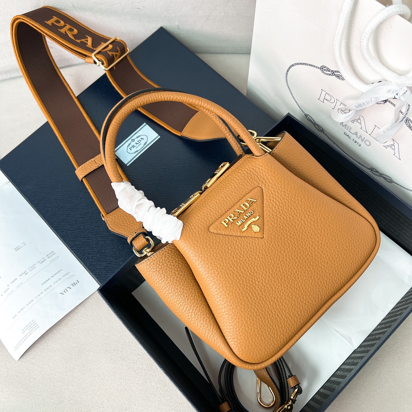 프라다 Prada 1BA362 Mini 탑 핸들백 19.5CM