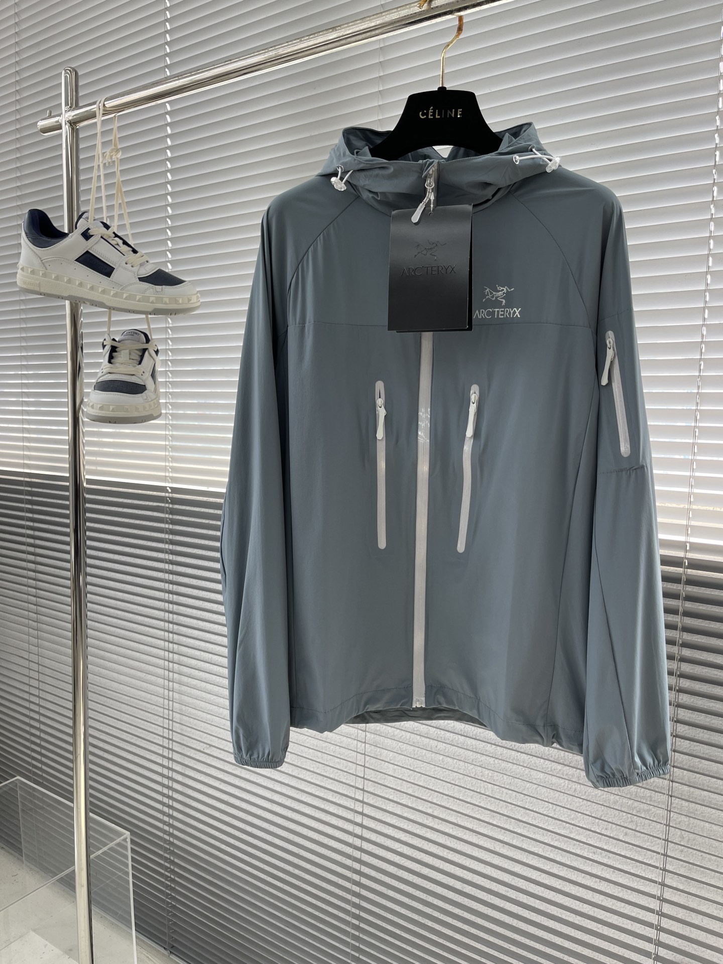 아크테릭스 ARC'TERYX 재킷