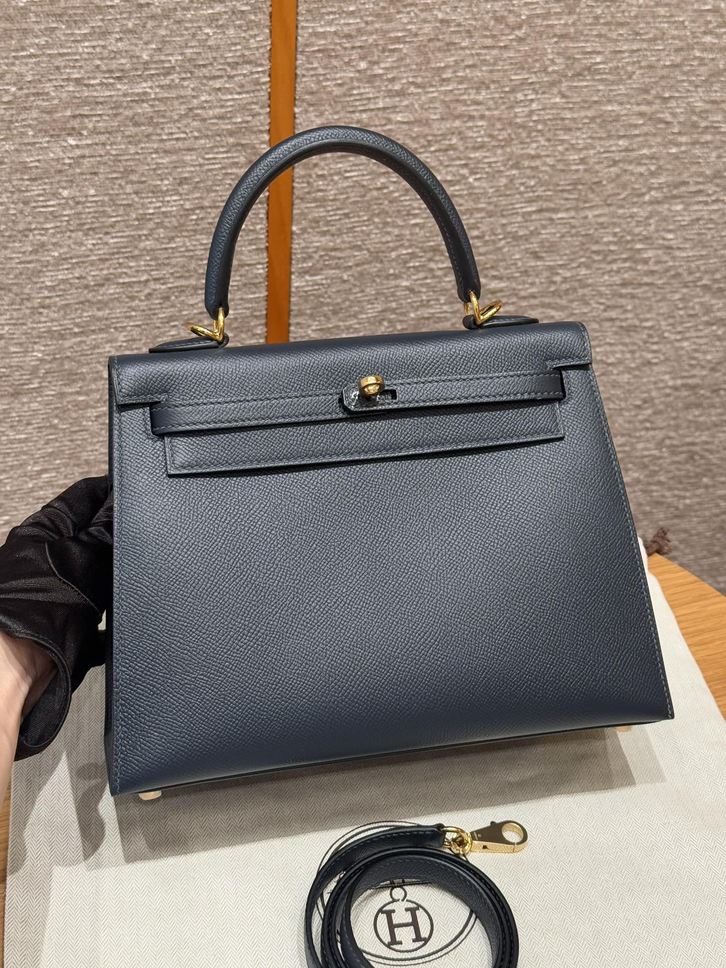 에르메스 Hermes Kelly 25cm Epsom 2z Blue nuit/gold