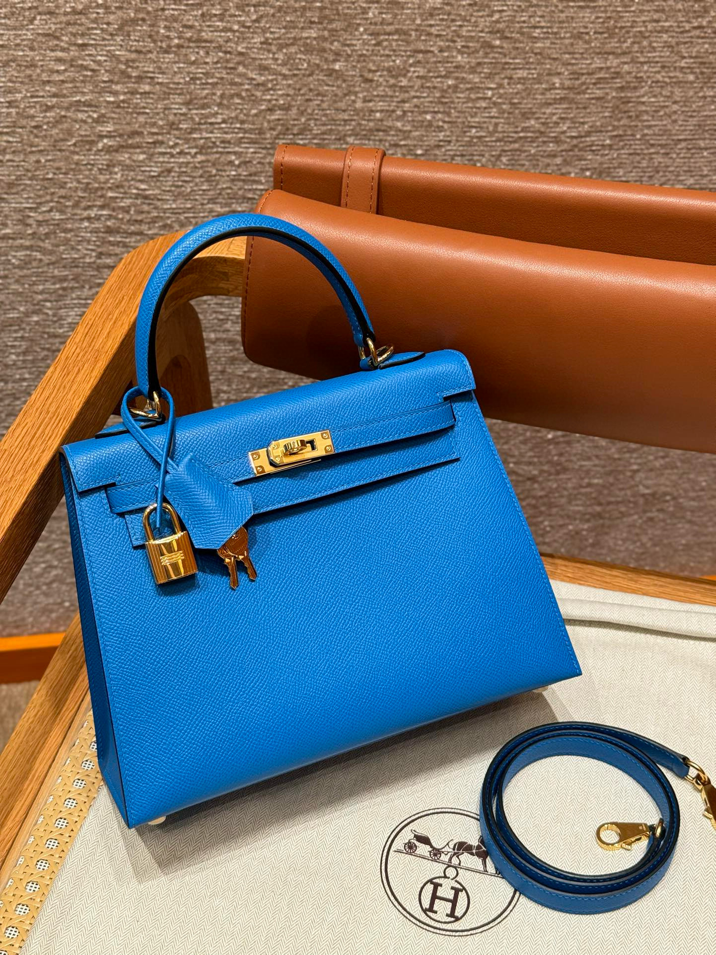 에르메스 Hermes Kelly 25cm Epsom 74 Blue roy/gold