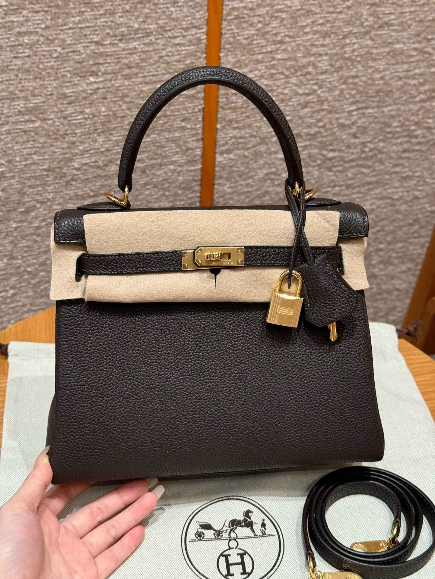 에르메스 Hermes Kelly 25cm Togo 47 Chocolat/gold