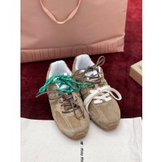 미우 미우 Miu Miu 스니커즈