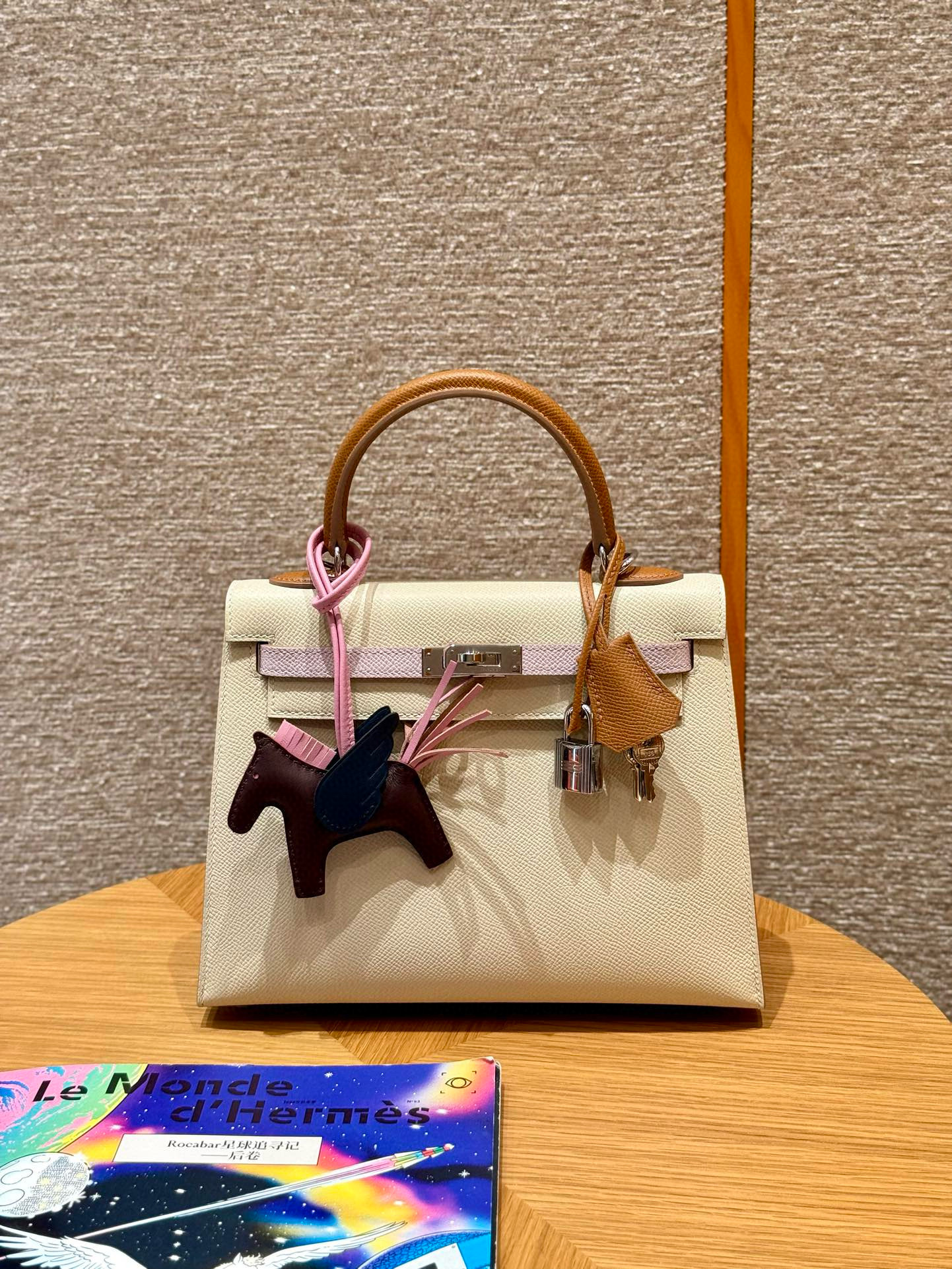 에르메스 Hermes Kelly 28cm Epsom 10 Craie 09 Mauve 37 Gold/silver