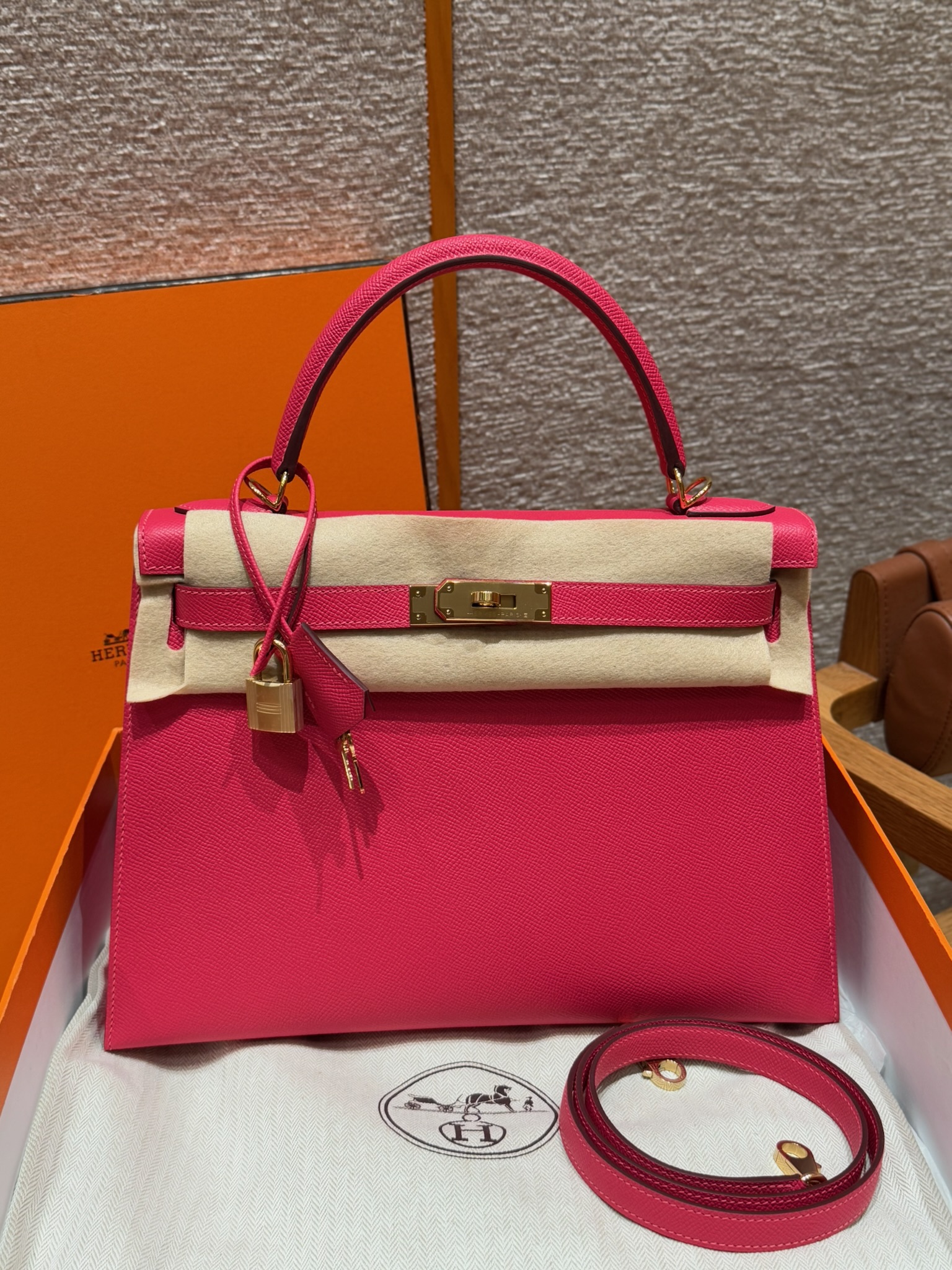 에르메스 Hermes Kelly 32cm Epsom i6 Rose extreme/gold