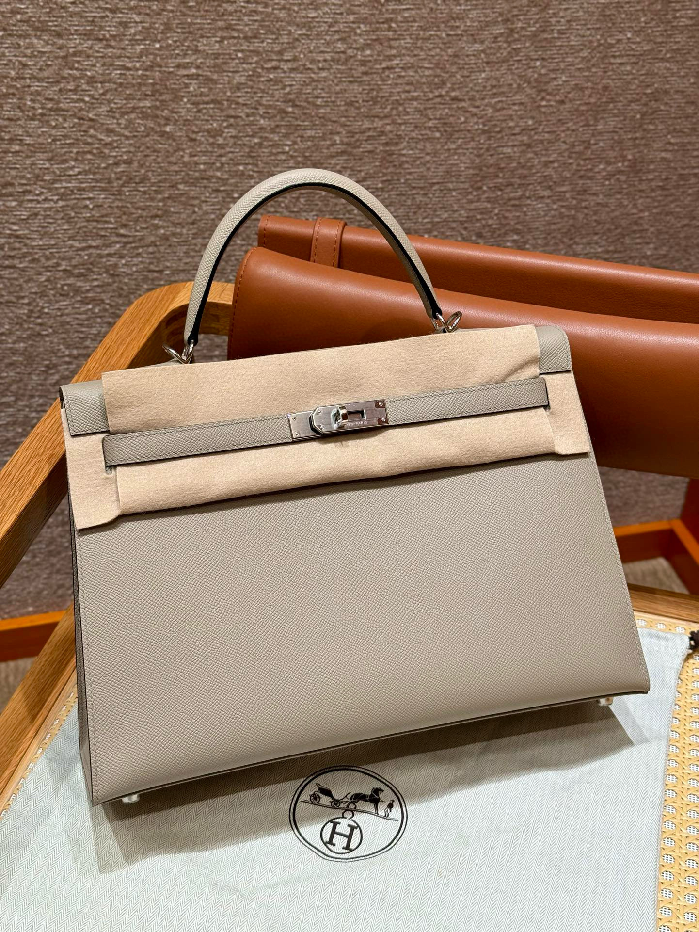 에르메스 Hermes Kelly 35cm Epsom 81 Gris tourtelle/silver