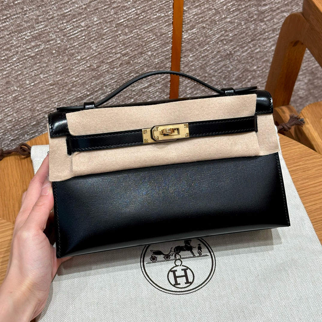 에르메스 Hermes Kelly Pochette 22cm Box 89 Noir/gold