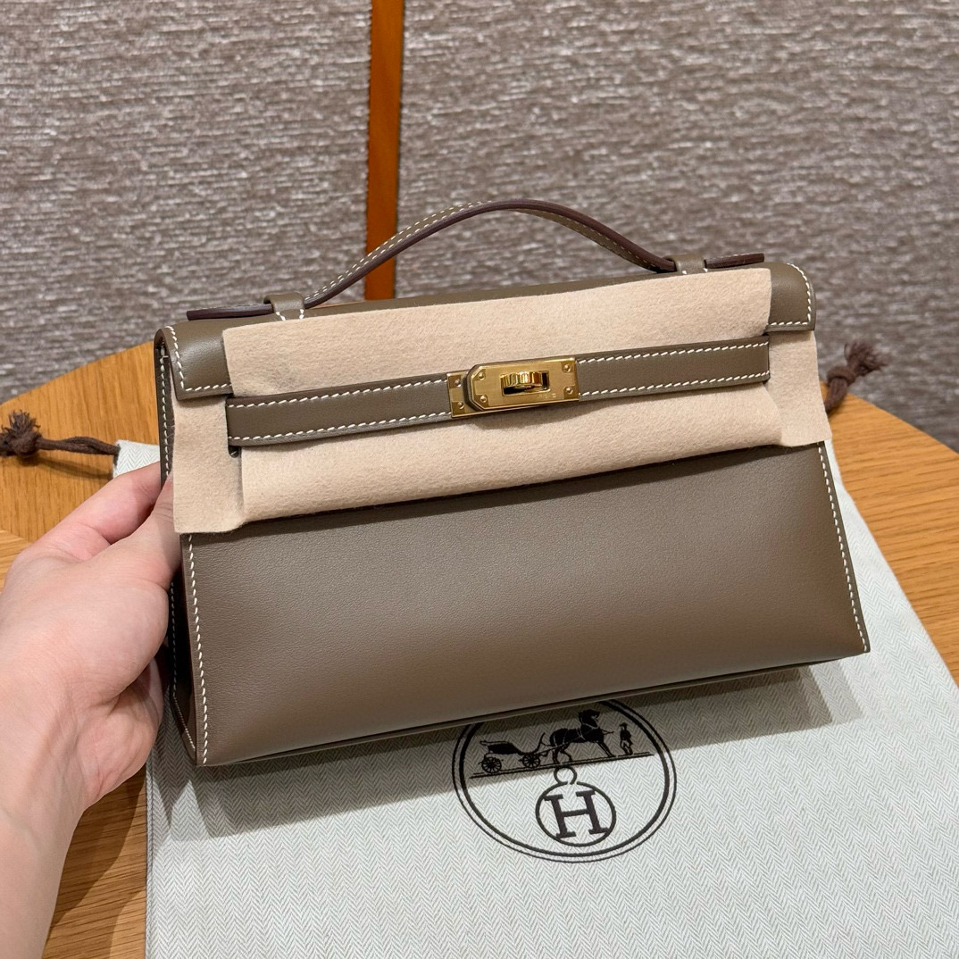 에르메스 Hermes Kelly Pochette 22cm Swift 18 Etoupe/gold
