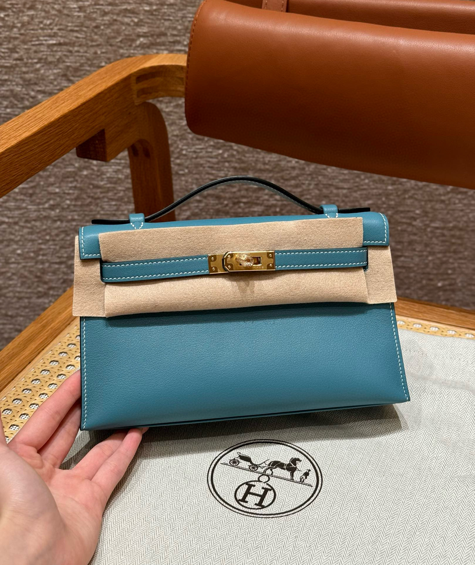 에르메스 Hermes Kelly Pochette 22cm Swift 75 Blue Jean/gold