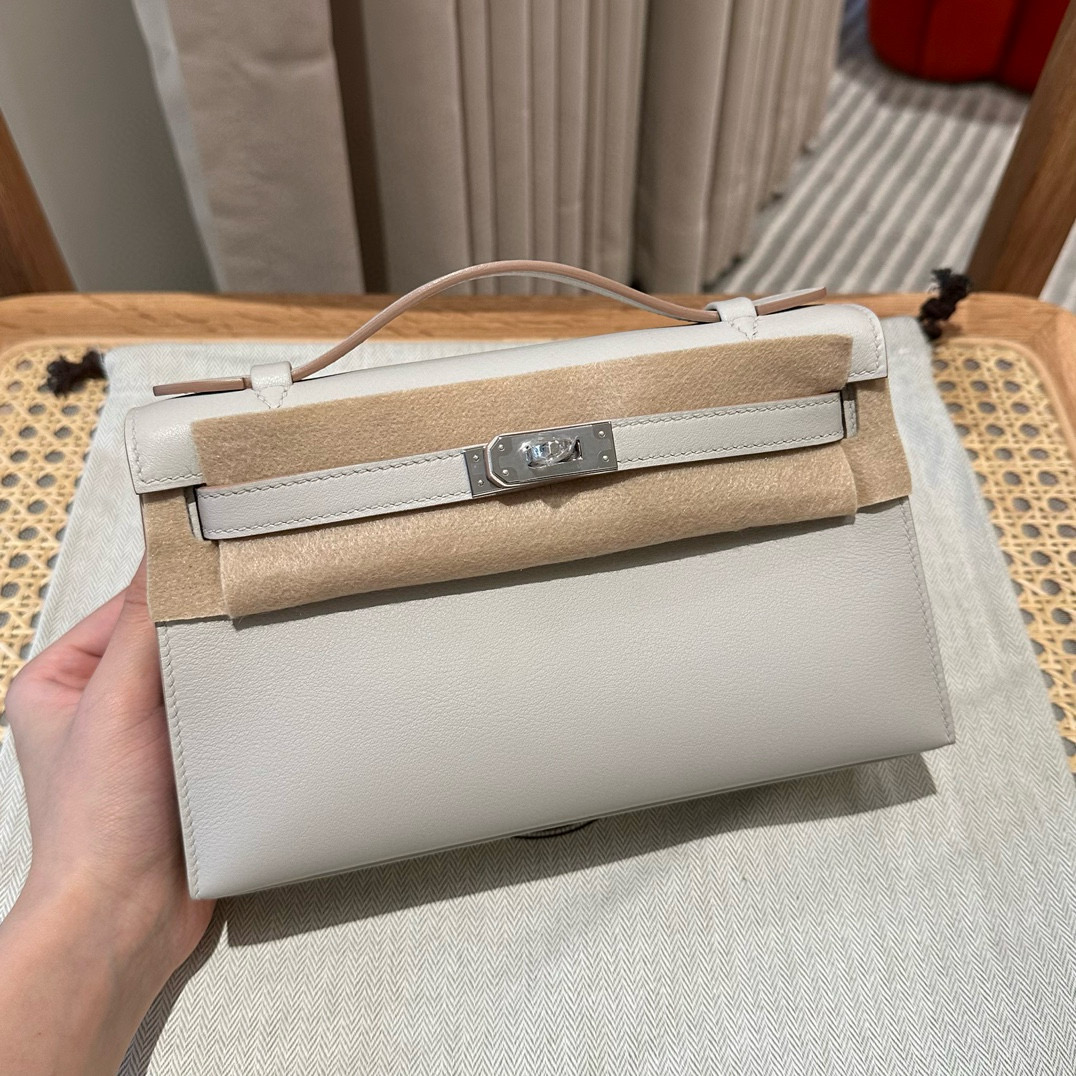 에르메스 Hermes Kelly Pochette 22cm Swift 80 Pearl Gray/silver