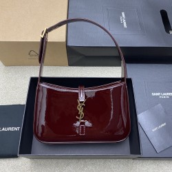 생로랑 Saint laurent/YSL 657228 Le 5 A 7 in Patent Leather 24CM
