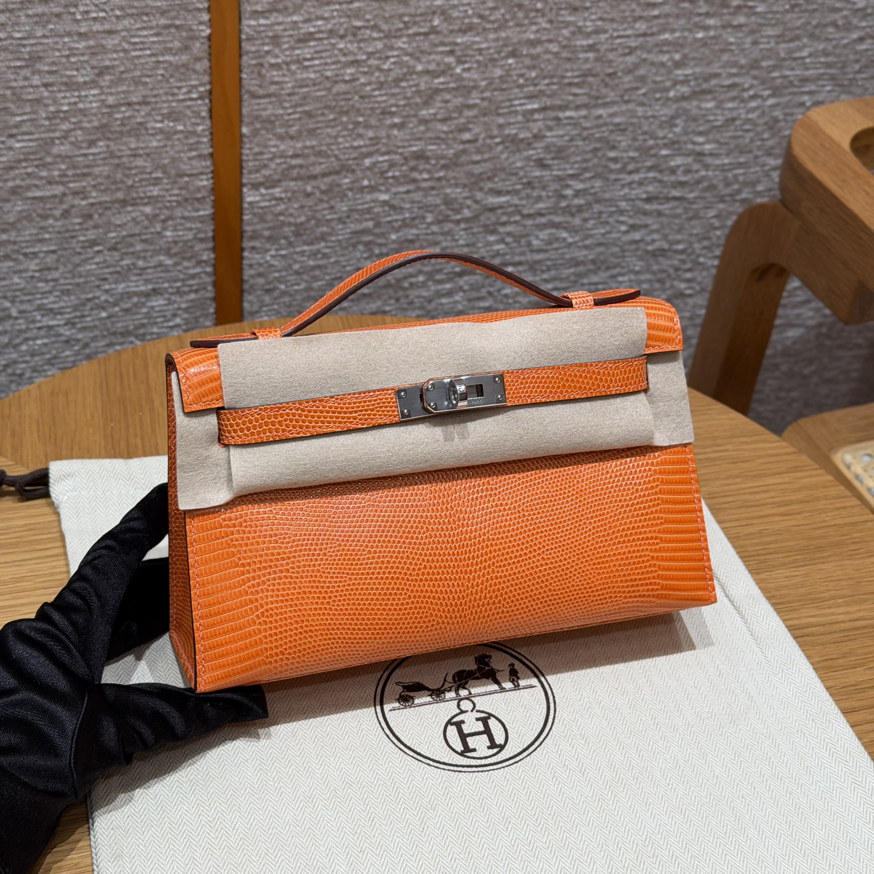 에르메스 Hermes Kelly Pochette 22cm Lizard 93 Orange/silver