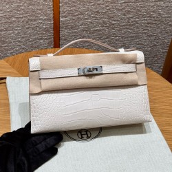 에르메스 Hermes Kelly Pochette 22cm Matte Alligator 10 Craie/silver