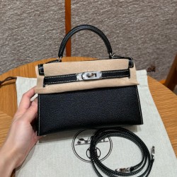 에르메스 Hermes Mini Kelly 19cm Chèvre 89 Noir and 9R Lime/silver