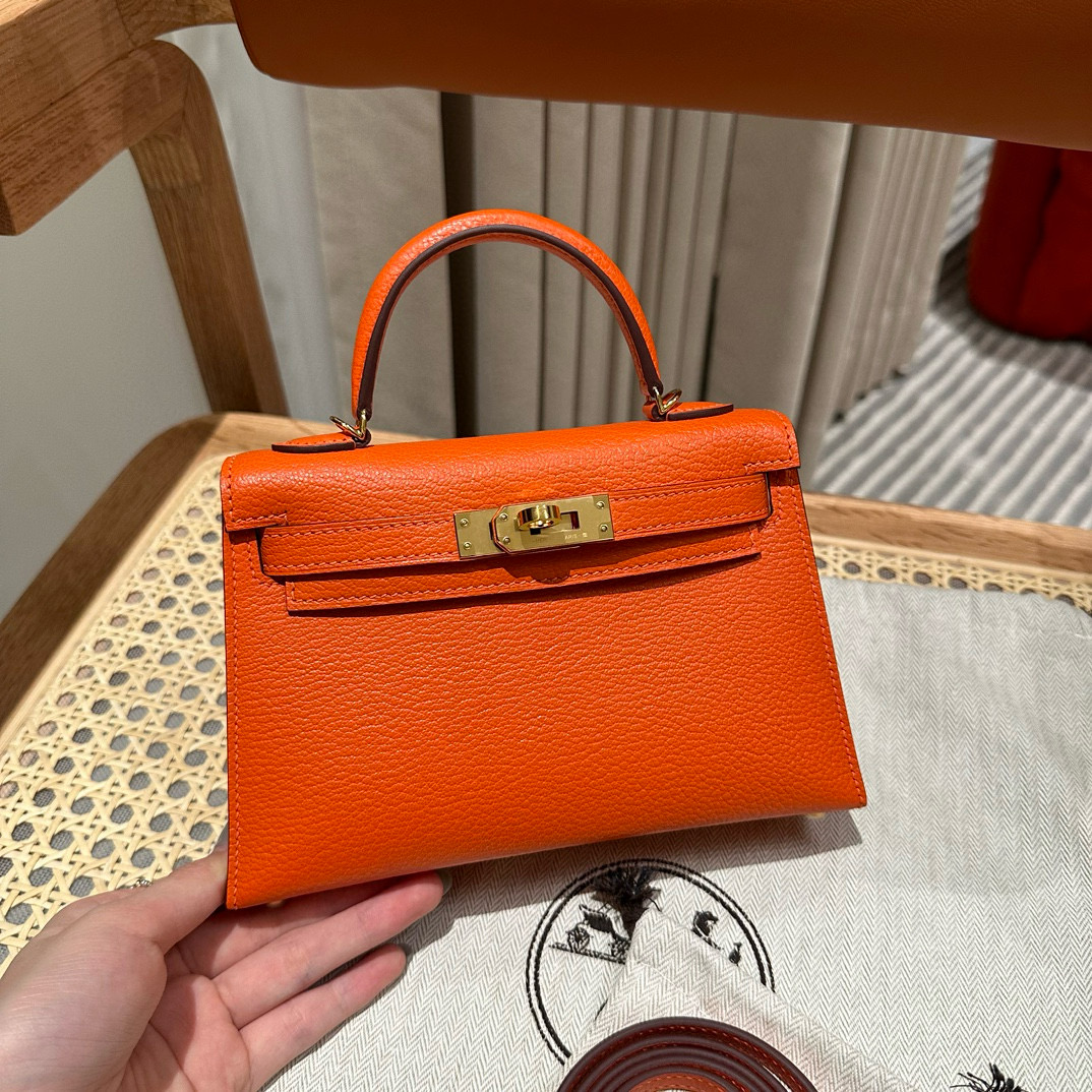 에르메스 Hermes Mini Kelly 19cm Chèvre 93 Orange/gold