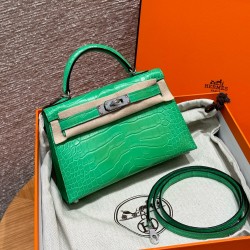에르메스 Hermes Mini Kelly 19cm Matte Alligator 0T Vert comics/silver