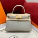 에르메스 Hermes Mini Kelly 19cm Matte Alligator 80 Pearl Gray/gold