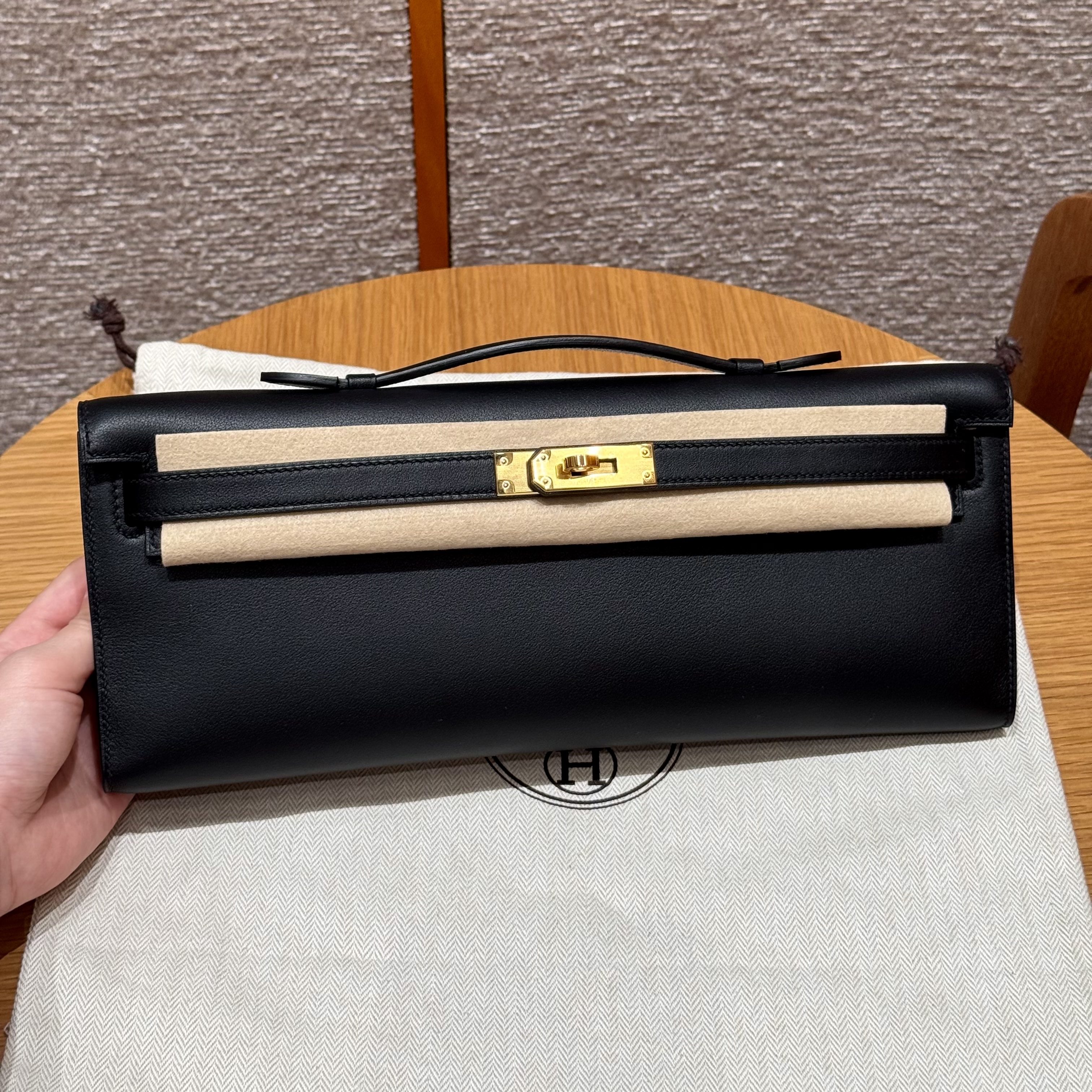 에르메스 Hermes Kelly cut 31cm Swift 89 noir/gold