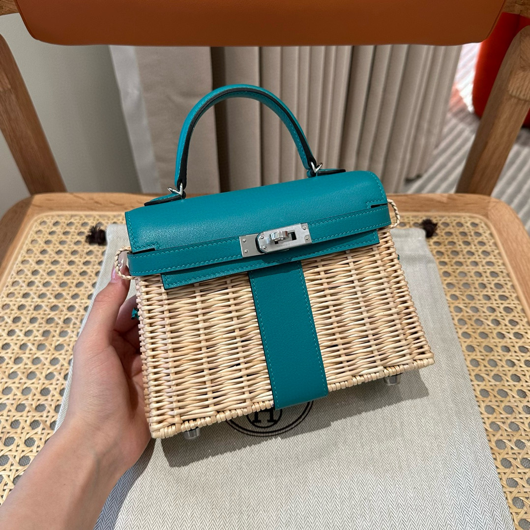 에르메스 Hermes Kelly Picnic 20cm Swift 7F Blue Paon/silver