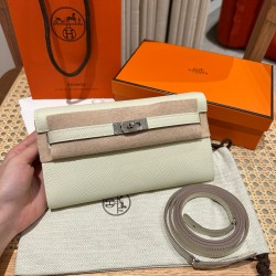 에르메스 Hermes  Kelly to go 19cm Epsom i2 Nata/silver
