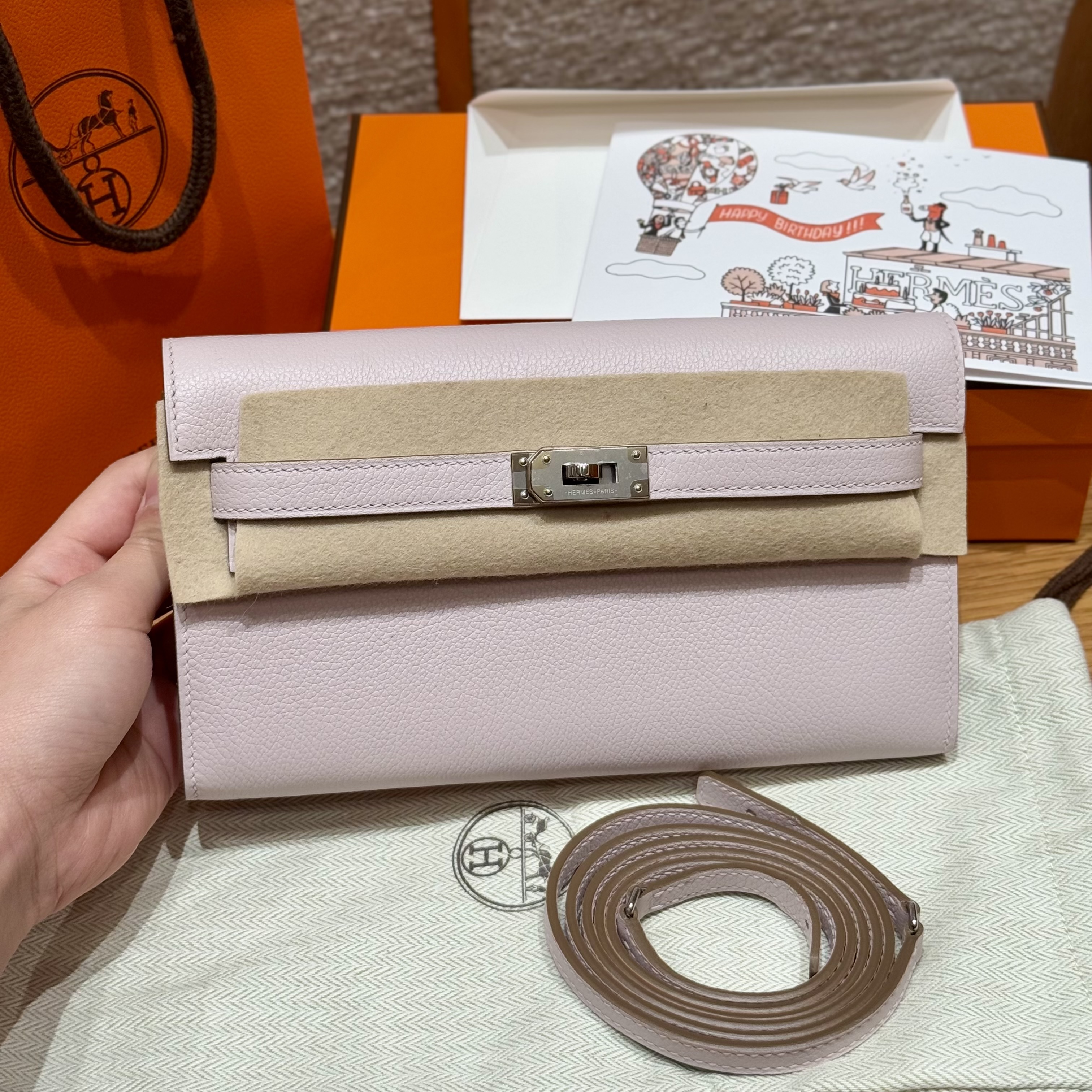 에르메스 Hermes  Kelly to go 19cm evercolor 09 Mauve pale/silver