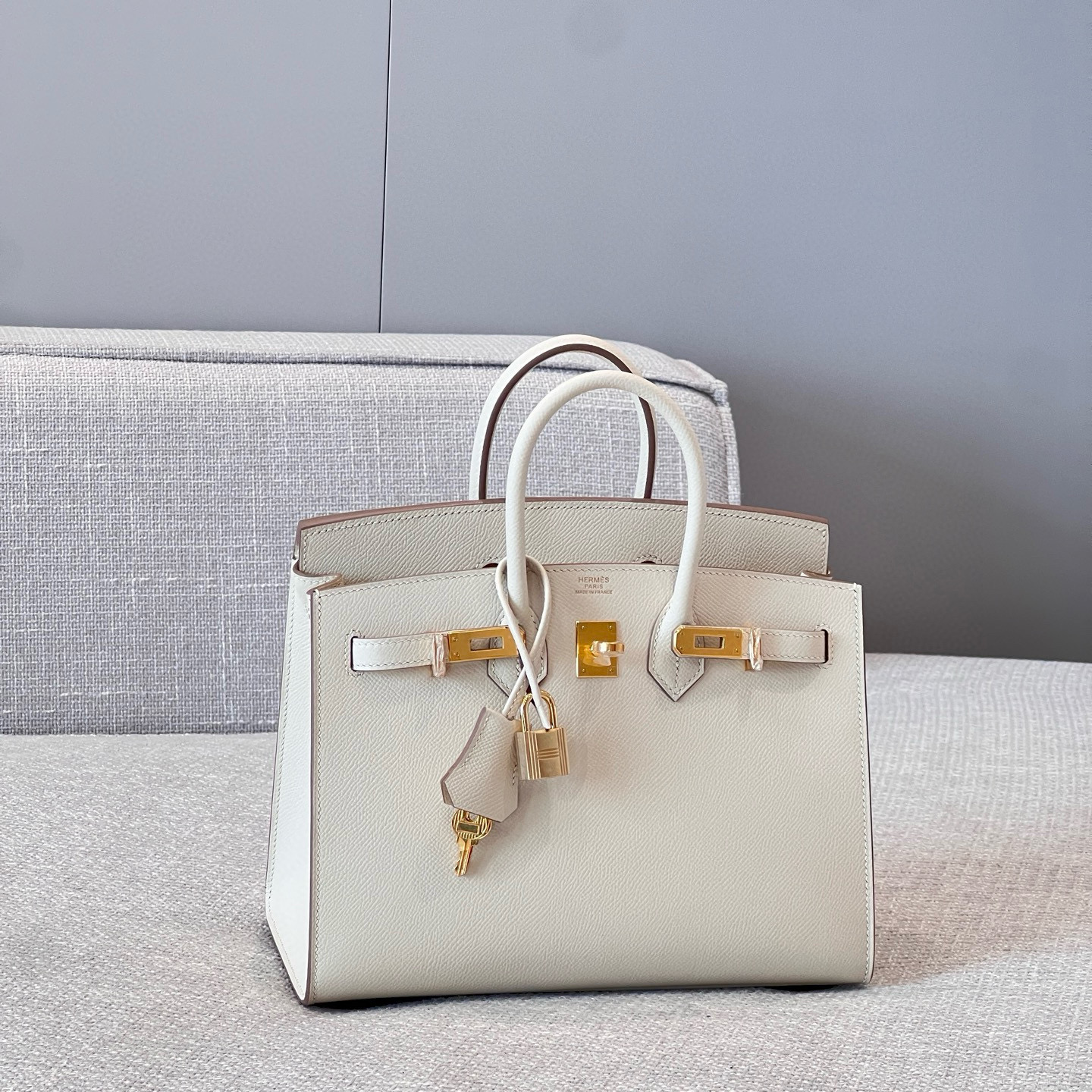 에르메스 Hermes Brikin 25cm Epsom 10 Craie/gold